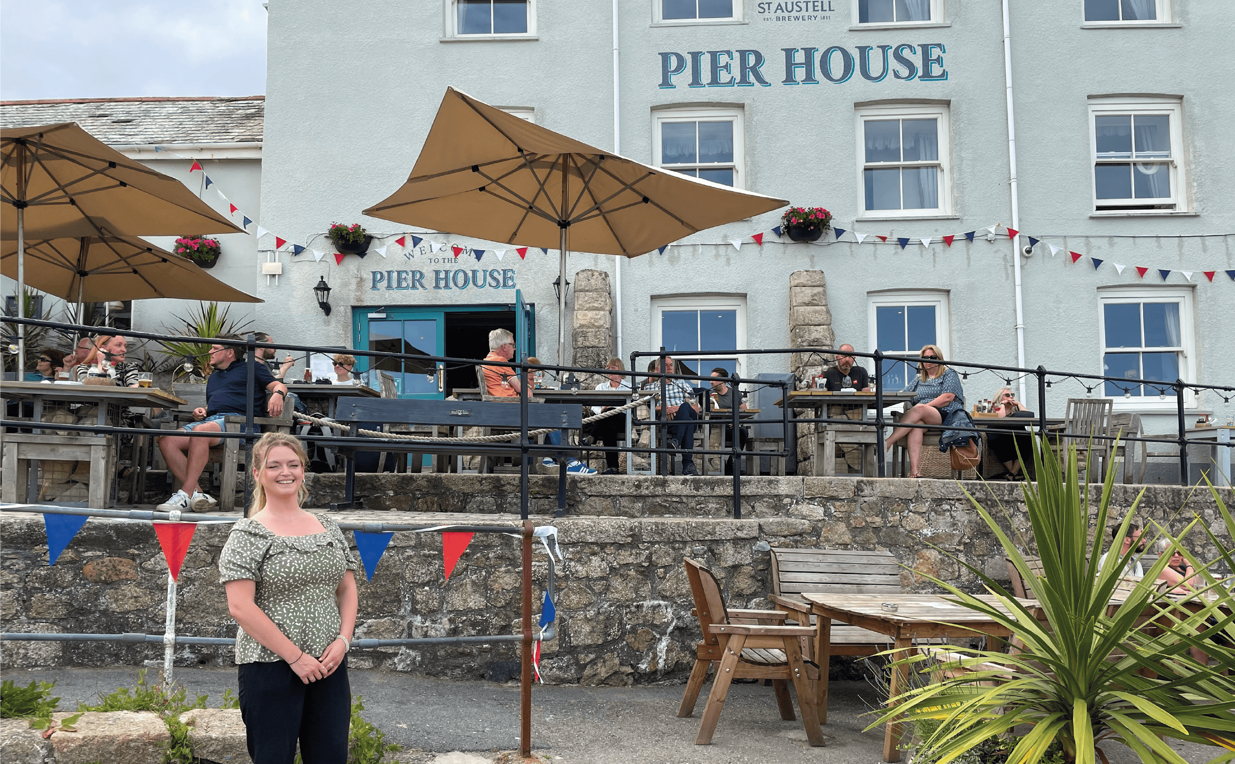 Pub Of The Month Pier House Meet Rio